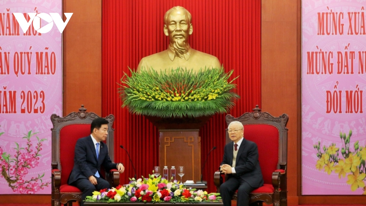 Party and Government leaders host Speaker of RoK parliament